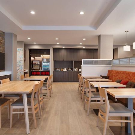 Towneplace Suites By Marriott لوجان المظهر الخارجي الصورة